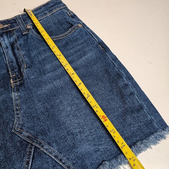 Abound Womens Mini Denim Skirt Frayed Hem Medium Wash Button Zipper Closure 25 - Picture 9 of 10